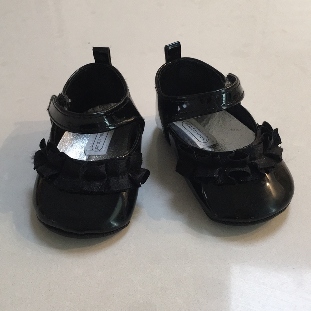 Barely worn crib shoes